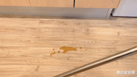 家里总有“毛絮”？跟日本阿姨学妙招，不用吸尘器，毛絮自动消失