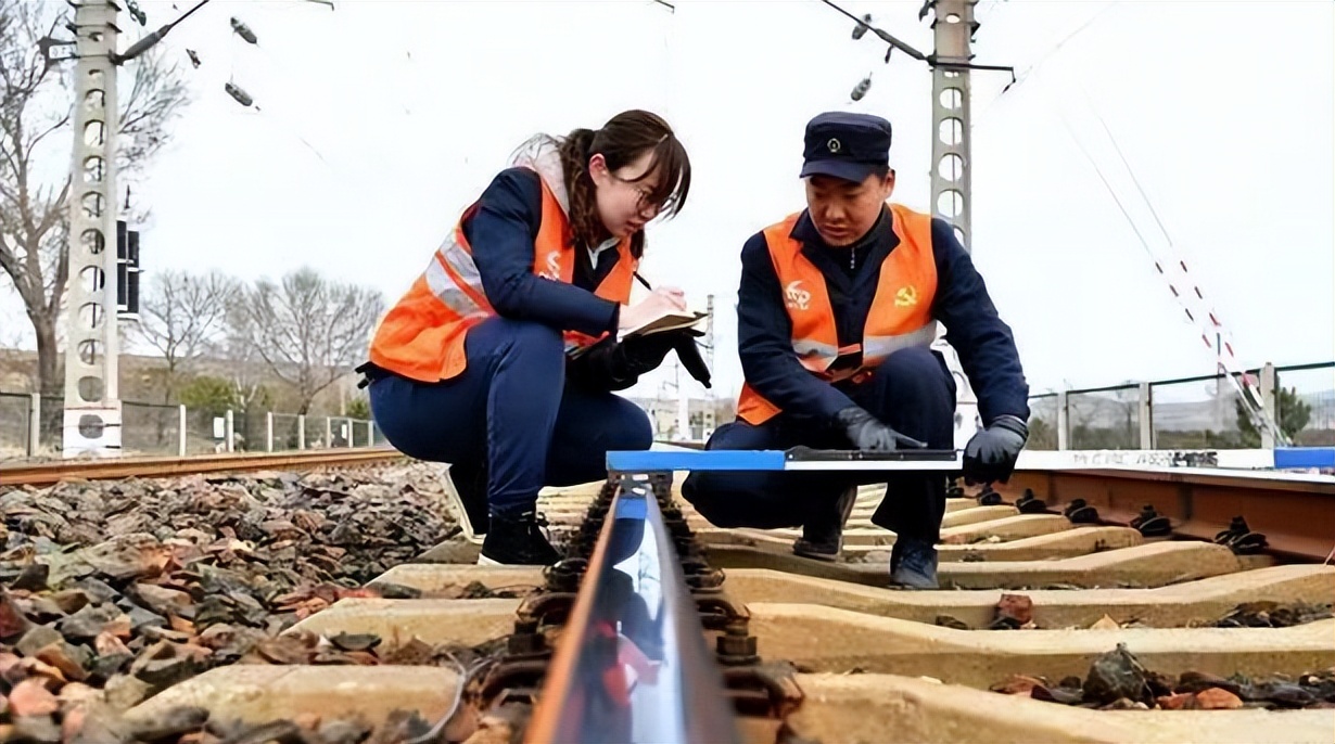 招聘|“中国铁路”开始招聘,工资有望达7000以上,毕业生不容错过
