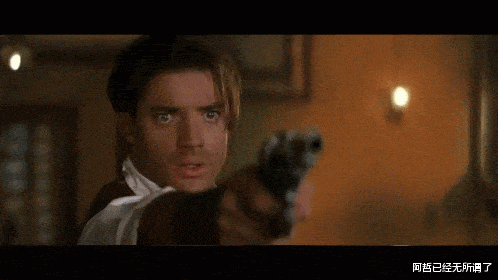 好莱坞|他曾是好莱坞红到发紫的“顶级鲜肉”，如今胖到550斤，头发稀疏