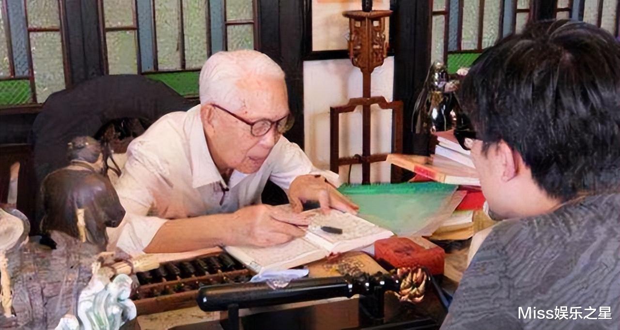 李嘉诚|李嘉诚身体堪忧,吃156万一颗的天价药,如今94岁高龄走路成问题