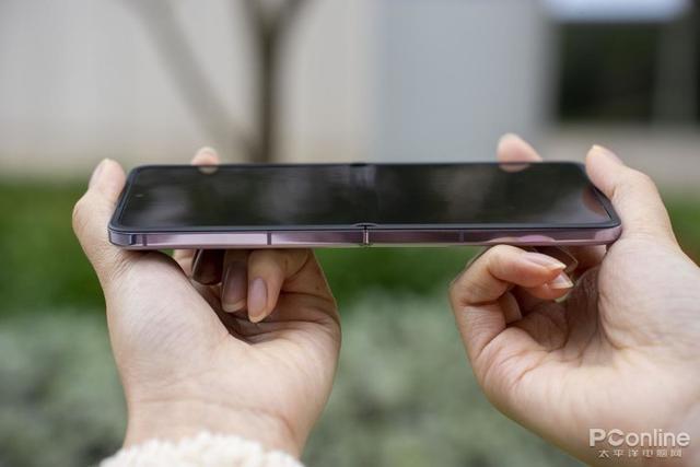 一加科技|优雅永不过时,拥有创新设计的三部手机不容错过