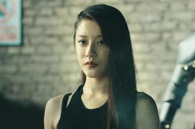 毒枭|《猎狼行动1》上映,相声演员李菁变身毒枭,正邪对决一触即发