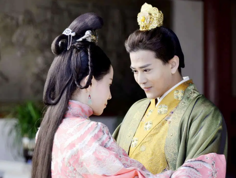 陈晓东|陈晓东与戴思聪五五分账公开扯皮,离开张柏芝得罪向太离开香港