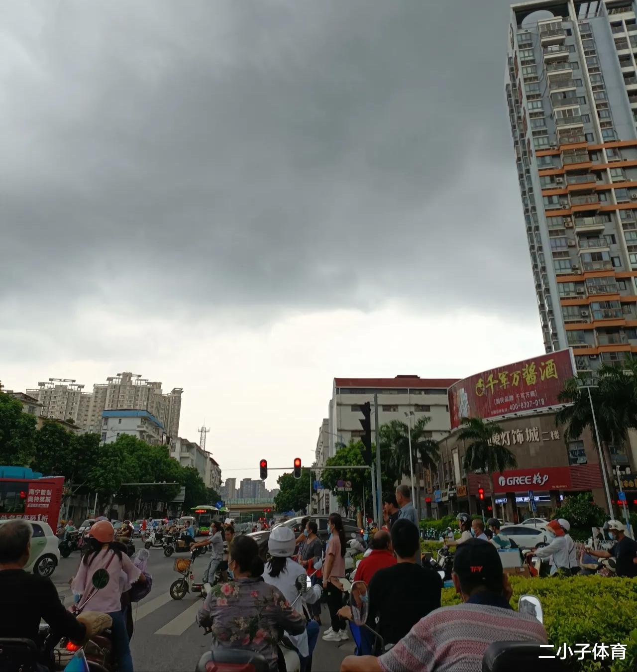 工人|有朋友这几年开劳务公司,赚得还不错