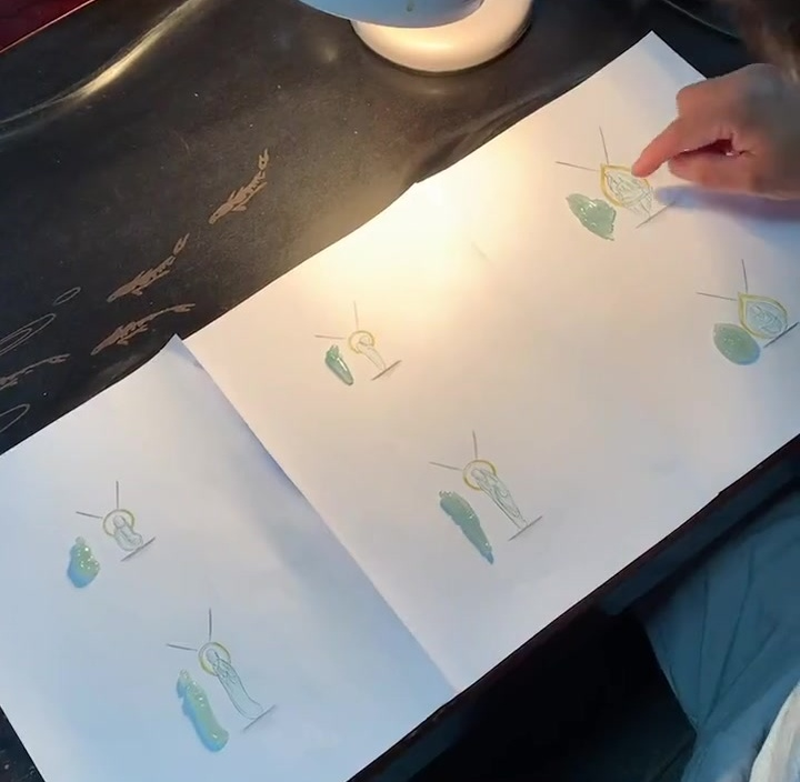 玉髓|废料美学|没人要的边角料,通过雕刻变身成脱俗的禅意翡翠