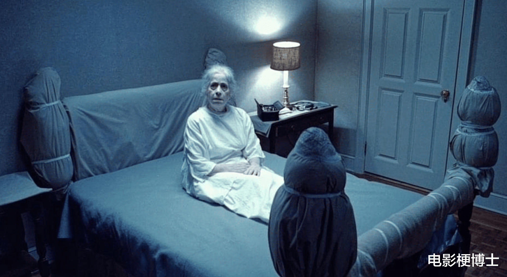 王子文|8部产生过“轰动效应”的恐怖片：《逃出绝命镇》第八，《大白鲨》第三