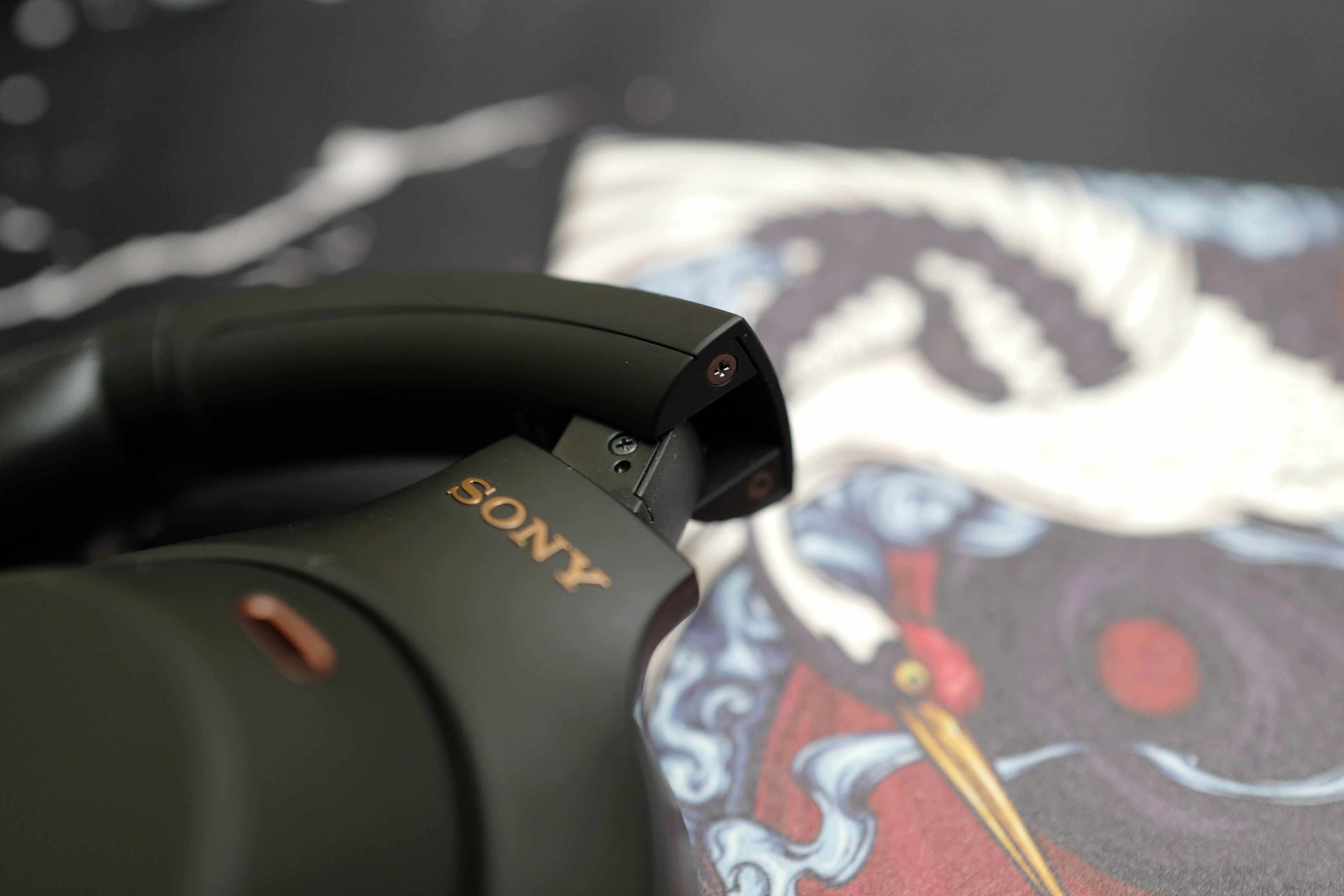 耳机|索尼、森海、ag、声阔4款降噪耳机对比,结果我裂开了