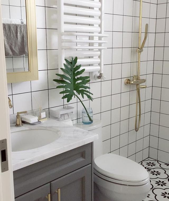 南北方生活有何差别?从卫生间细节就能看出,差距真不小!