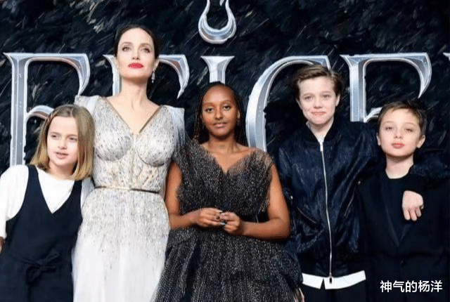 希洛|出生就抽中颜值上上签,一张照片卖3000万的她,真的有这么美?