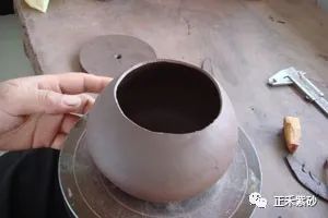 |从泥料和做工来挑选紫砂壶