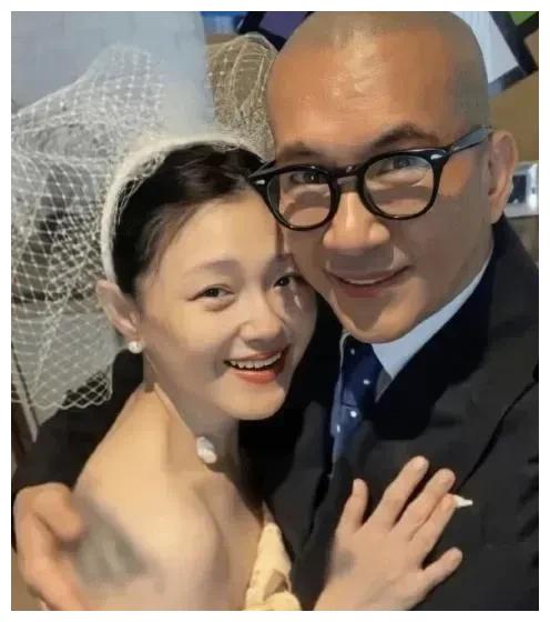 大S|汪小菲实锤大S婚内出轨，大S人设崩塌，网友：悲惨人生才刚开始