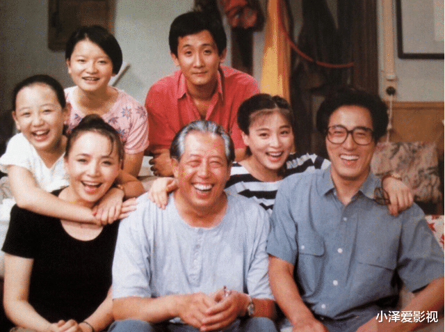 赵明明|演员赵明明：刚出产房被离婚，单亲妈妈23年，风光背后有眼泪