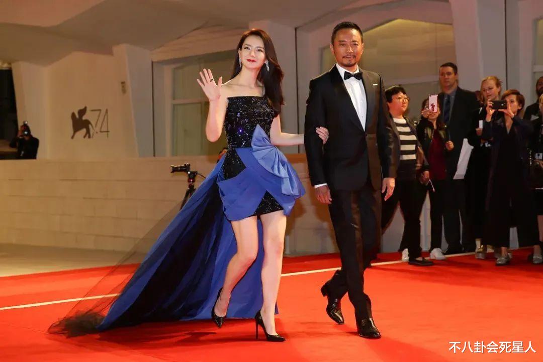 张嘉益|16位内地中老年男星现状,走路直不起腰,头发花白,秃头发福