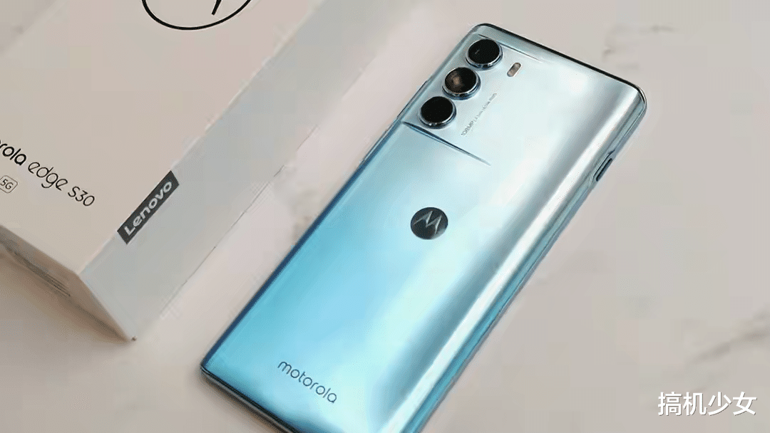 数据线|友商心动价2299元,骁龙888Plus+1亿像素,还有512GB超大内存