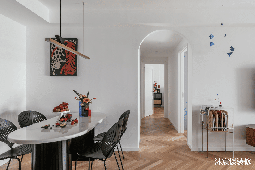 只要软装搭配得好,就算全屋大白墙也很惊艳!