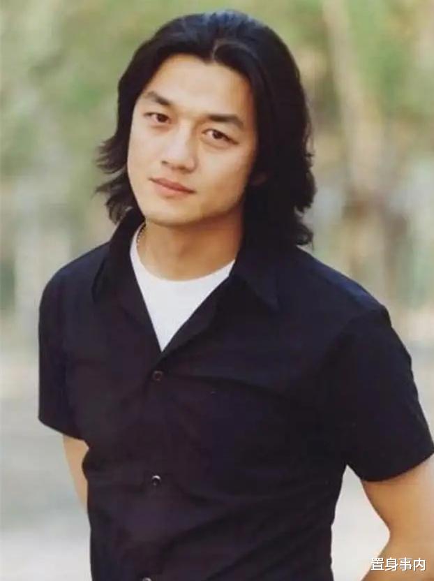 李亚鹏|李亚鹏1.8亿的生意又黄了?终于明白王菲为啥叫他“八爪鱼”了!