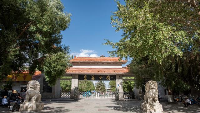 格尔木|青海省冷门公园，位于格尔木市中心且免费开放，去过的游客很少