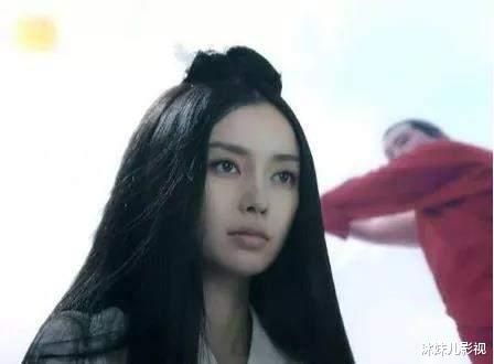 Angelababy|姜还是老的辣!baby戴婚戒、穿同款疑似服软求复合,黄晓明又赢了