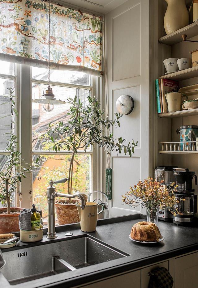 住在独特古老的公寓，过着舒缓的生活，这是梦中想拥有的家