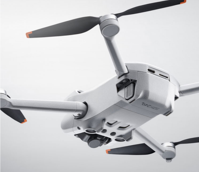 大疆|专业航拍必看 大疆 DJI Mini 3 Pro特价