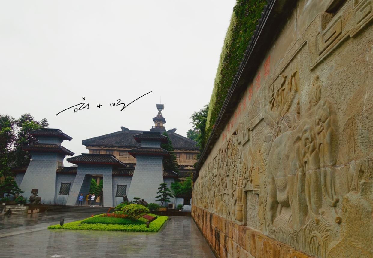 温泉|贵州省“最有钱”的小镇，举世闻名，好多人却不知道它在哪个城市