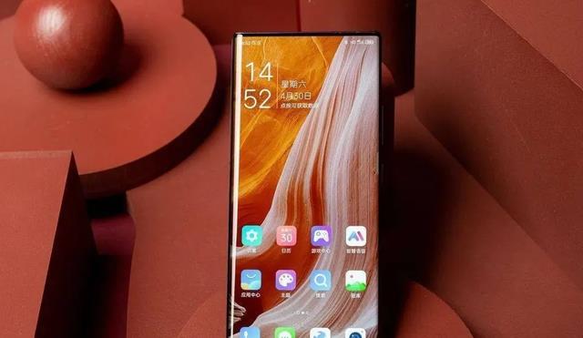 中兴强势崛起，6400万三主摄+4nm芯片，16G+1TB售价高达7298