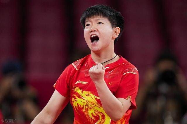 孙颖莎|人民日报再次大赞孙颖莎！夺冠感言感动刘国梁，邓亚萍看人太准了