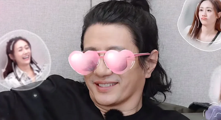 郑钧|当大家都在分享婚姻里比较温暖和感动的事情时，到郑钧这里，画风就变了