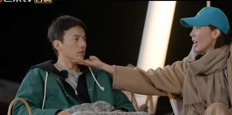 宋宁峰|宋宁峰惟妙惟肖模仿张婉婷，尖酸刻薄注入灵魂，胡彦斌拍案叫绝