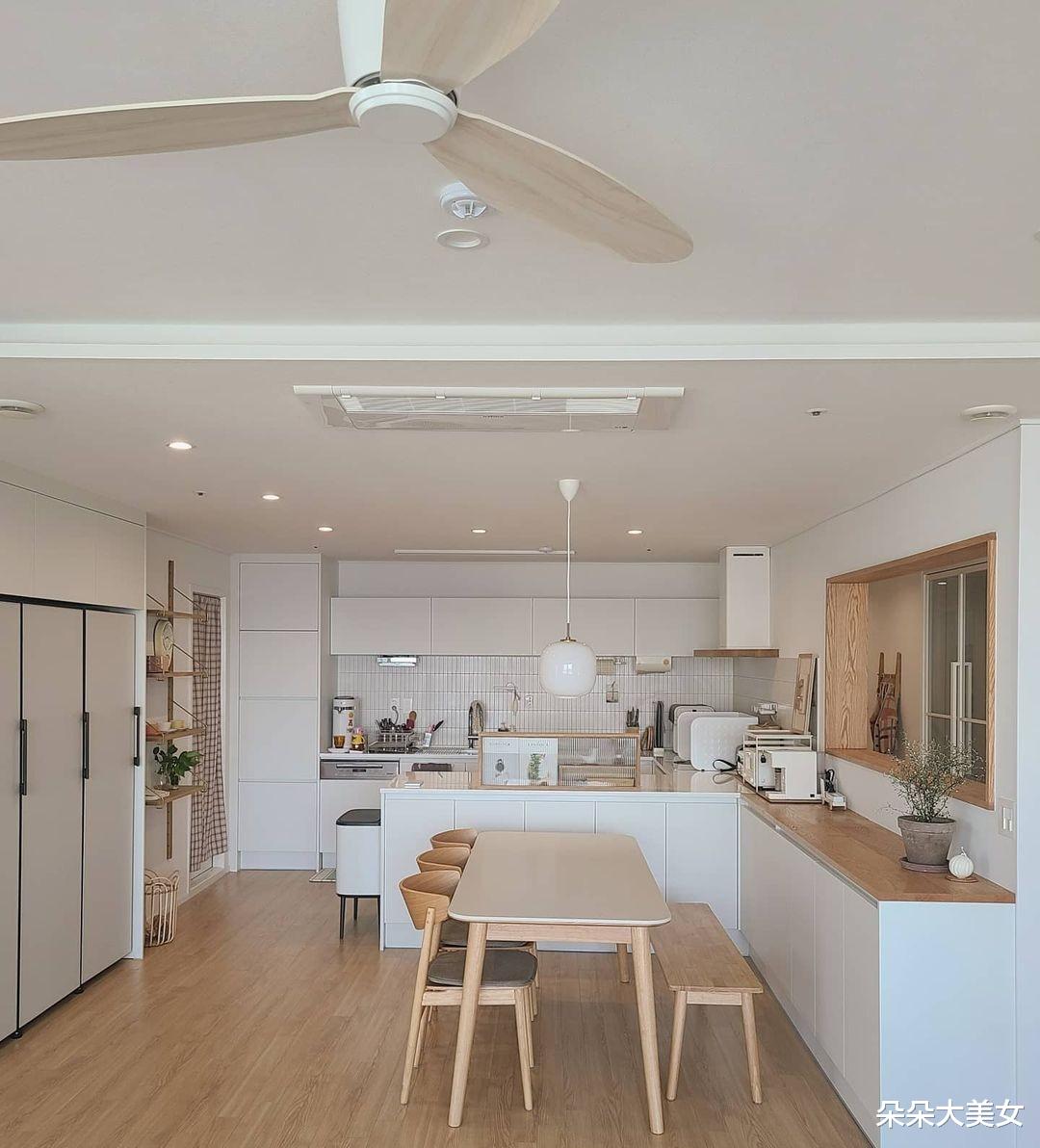 家有俩娃,房子住久了才发现,横厅是真的实用,带孩子也轻松多了