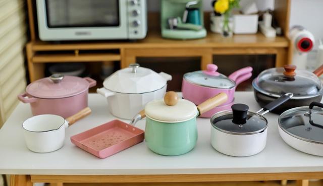 国产“懒人便利锅”火了!月售2万+,成为厨房新风向,用着很爽