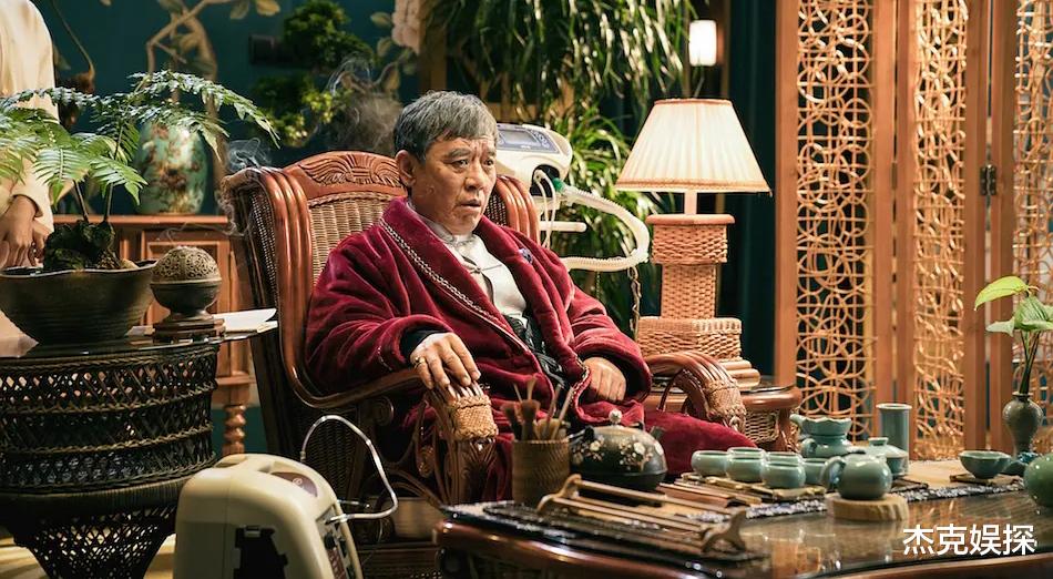 阿雅|拍摄《西虹市首富》沈腾给他50万？李立群亲自发文打假，太尴尬了