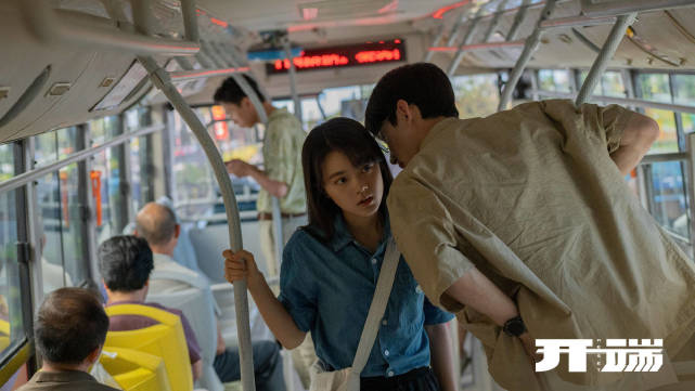 李诗情|开端：手机铃声另有深意，并不是用来引爆炸弹的，李诗情想错了！