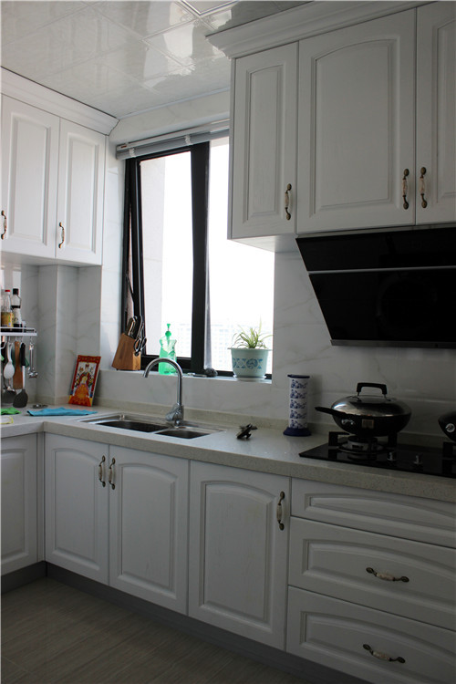 小姨家的160㎡新房,没想到一进门就惊艳了,客厅实在漂亮