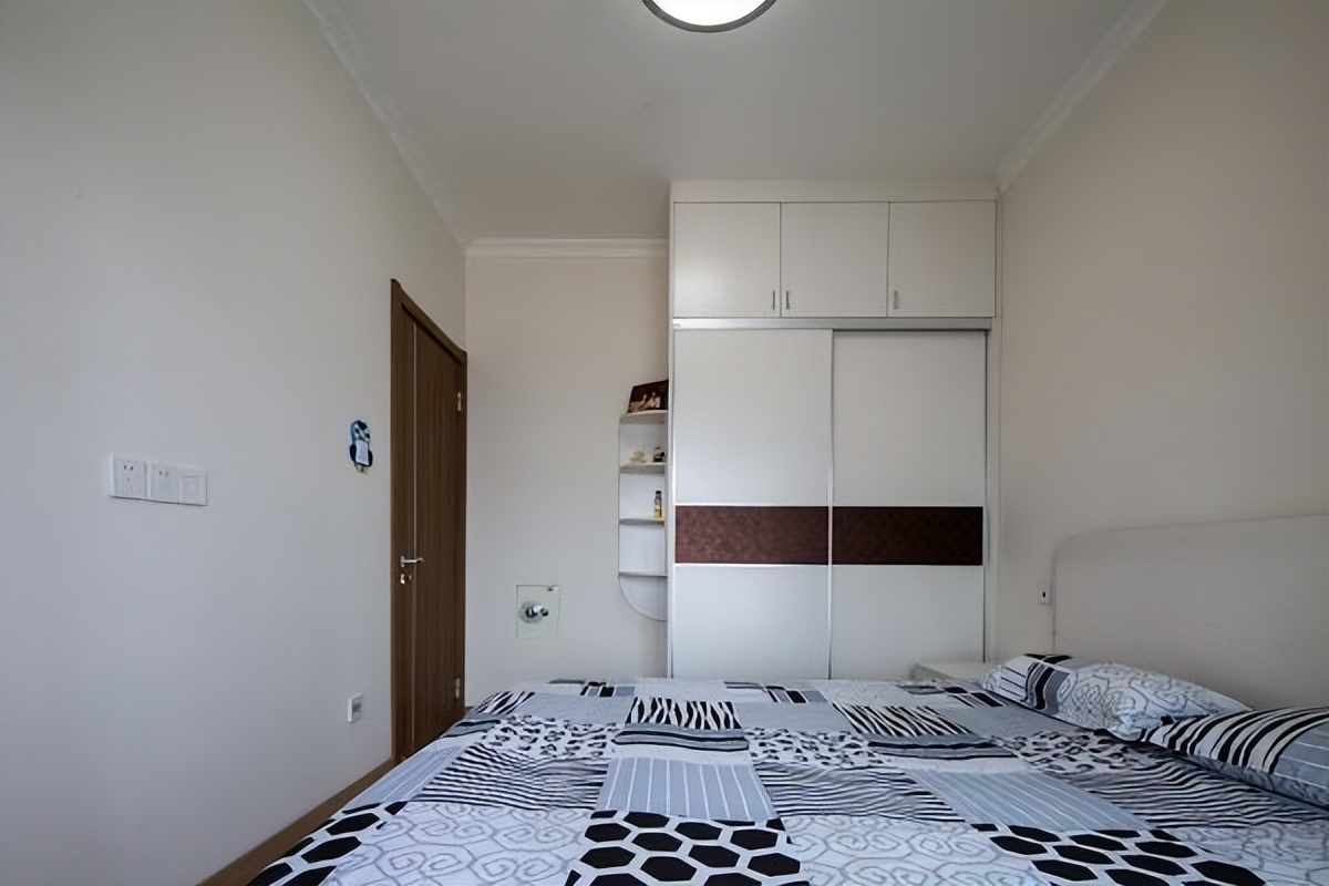 8万装修120㎡新房,为了省钱坚持不做吊顶,没想到效果这么好