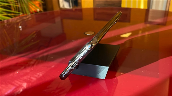 iPhoneX|苹果啥时候进货?又一款魔改C口iPhone来了:完美保留防水