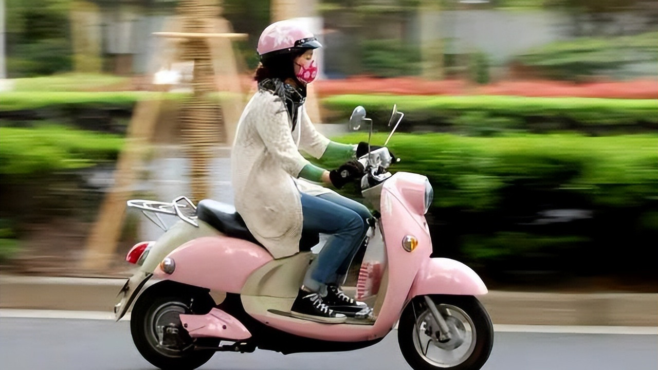 案评：女子打死入室的侵犯者获刑10年，是法不容情还是罪有应得？