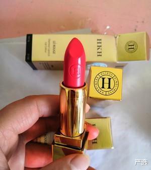 口红 中国“续命”口红海外爆红，在日本卖出70亿吊打Dior，YSL：必须得阻止