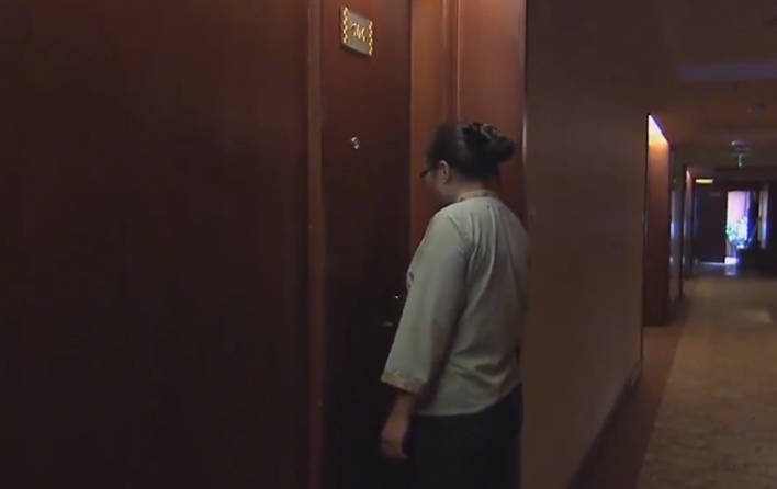 2013:浙江富婆恋上有妇之夫,被骗一亿后自杀没死,却被判了死刑