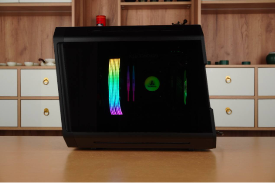 机箱|年终奖我帮各位想好去处了，快进来，我这里有好康的