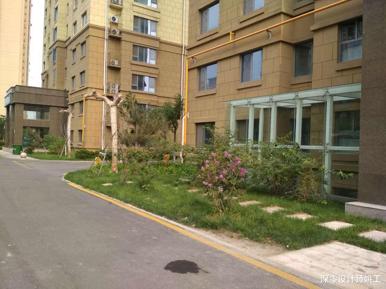 真假飘窗到底有什么不同?假飘窗可以砸掉扩容,有承重墙的真飘窗不可砸