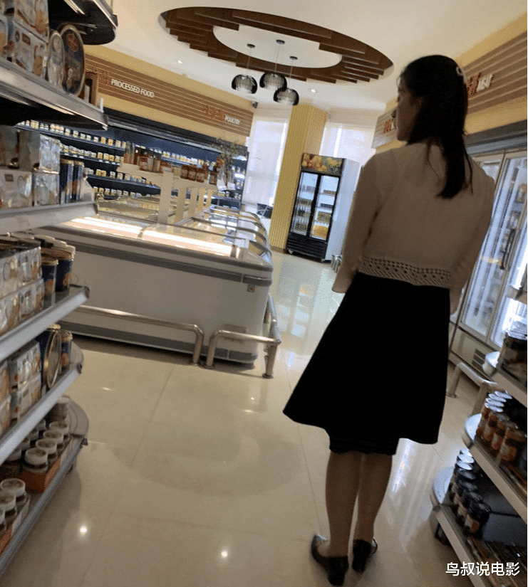 朝鲜|贵州游客偷拍朝鲜超市，多图还原这个“打肿脸充胖子”的国度