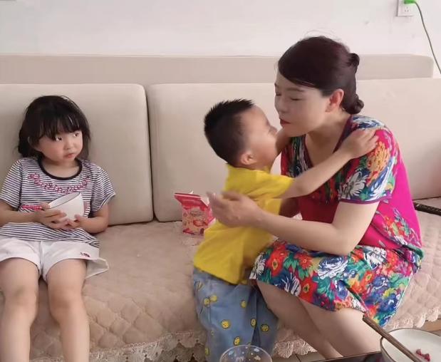 许敏|云昊挑拨母子关系,澄清通话录音是为了自己?网友:妮妮值得信任