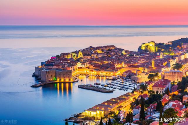 公共服务|全球最美的15个小镇，随便挑几个，跟着心爱的人一起私奔吧