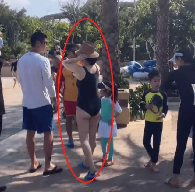 霍思燕|40岁霍思燕三亚泳装照:皮肤白皙肥而不腻,堪称“人间极品”