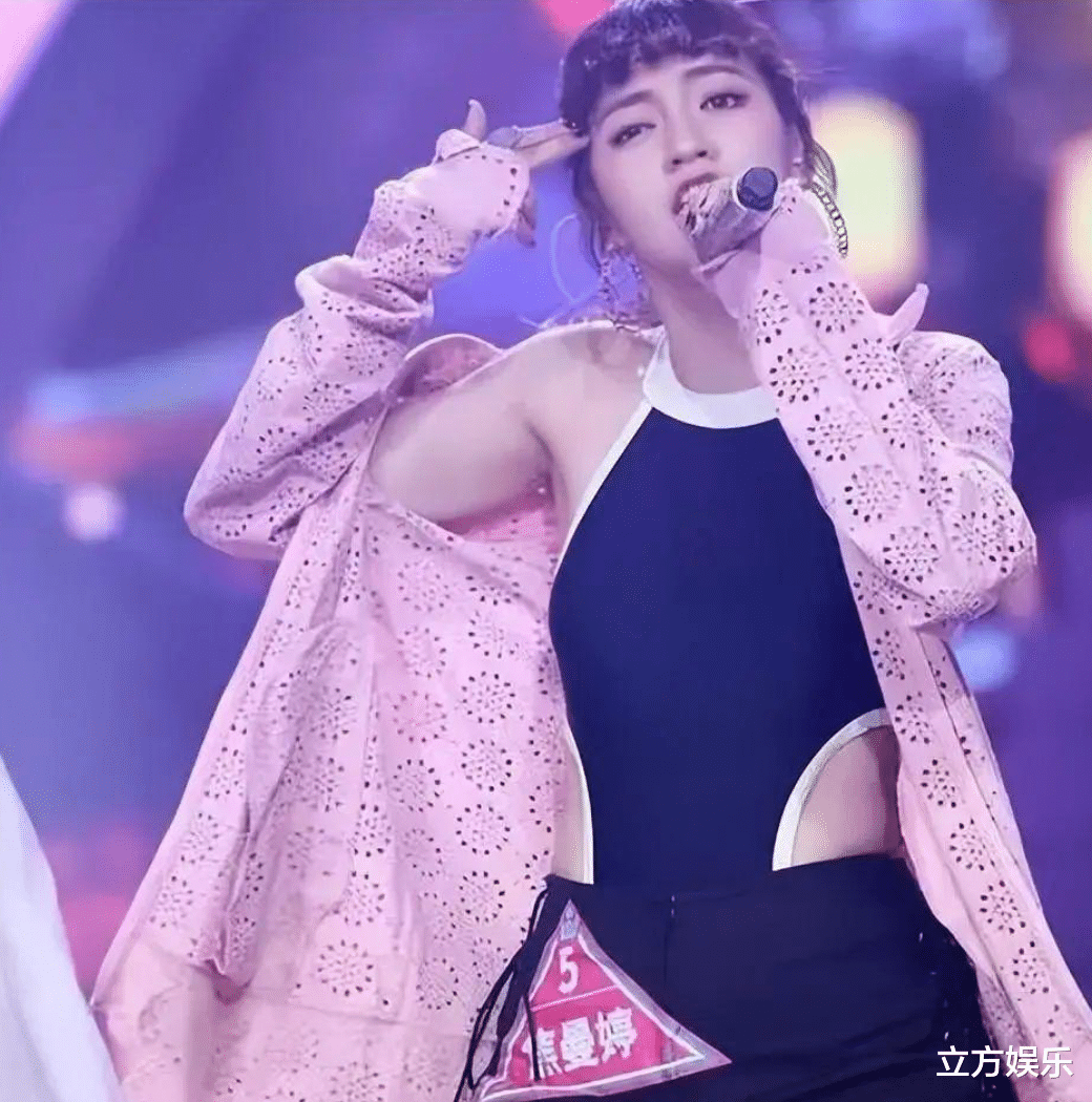 焦曼婷|焦恩俊女儿游艇上大秀身材,长腿吸睛深得遗传,一直度假似没工作