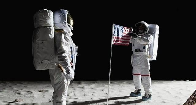 NASA航天员夫妻,是否在太空“私密接触”?关系到人类的命运