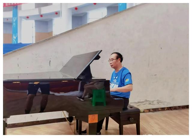 阆中古城|蒲兴国：那些年，在外溜达的日子