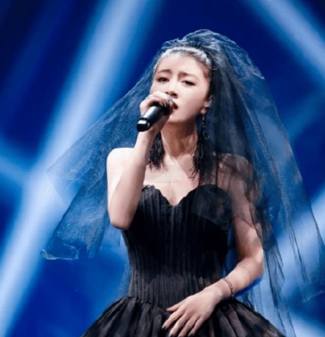 李嘉格|被中国好声音淘汰，却误打误撞嫁给爱奇艺总裁的女孩，过得怎样了