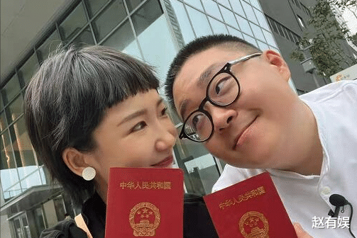 郝劭文|32岁郝劭文官宣结婚，晒结婚证分享幸福，乐意当7岁孩子的继父